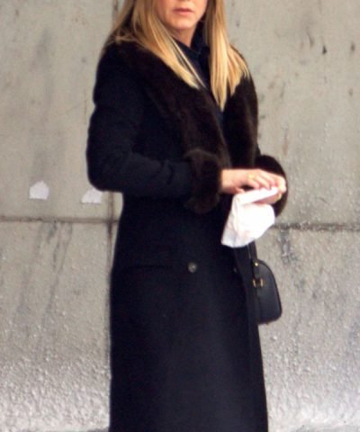 Trendy Christmas Party Jennifer Aniston Black Coat