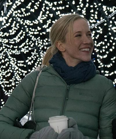 Amazing Winter Romance Jessy Schram Green Jacket