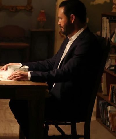 Found S01 Mark Paul Gosselaar Black Suit