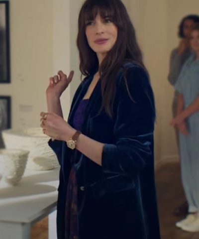 Solène The Idea of You Anne Hathaway Blue Blazer