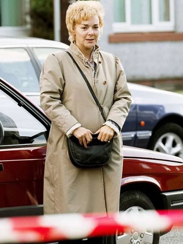 Sheridan Smith I Fought the Law Beige Coat Ann Ming I Fought the Law 2025 Beige Trench Coat