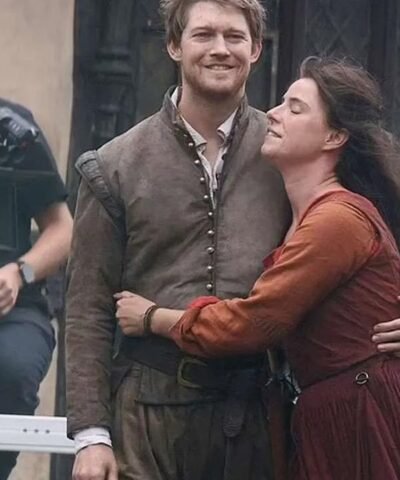 Hamnet Joe Alwyn Brown Vest